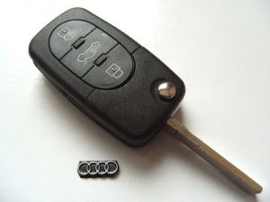 Выкидной Ключ Audi (Ауди) HU66 / 433MHz Европа/ 3 кнопки дистанционного управления ц/з + Panic / 4D0 837 231 K ― Автосканеры, оборудование для диагностики автомобилей